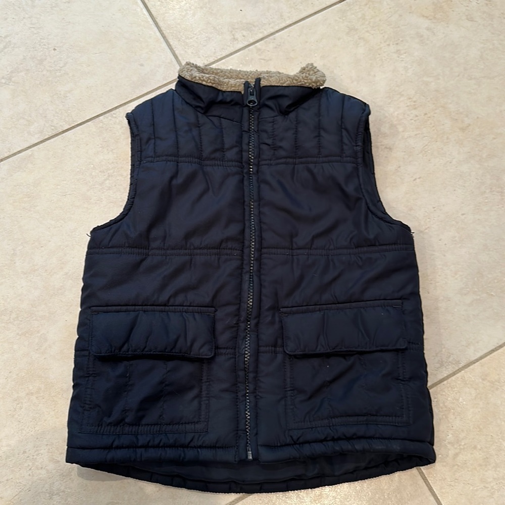 Boys puffer vest